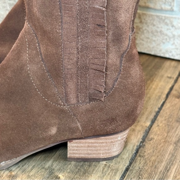 Blondo Nestle Waterproof Suede Knee High Fringe Zip Boot / Size 5.5M Women - Picture 10 of 16